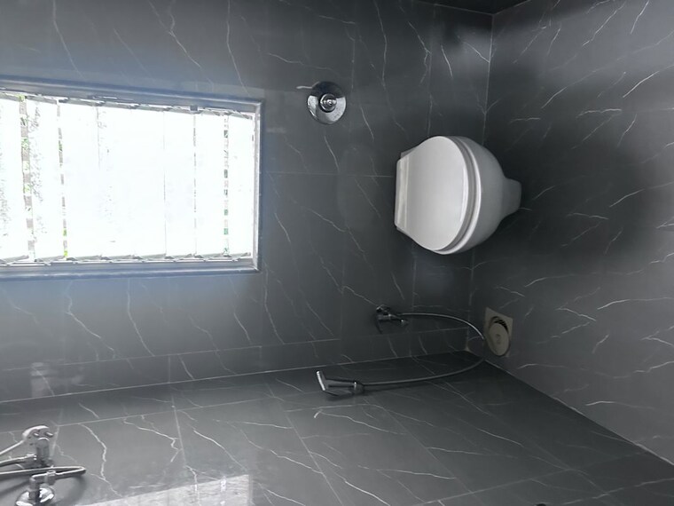 Bathroom, jd-happy-home-enclave 2 Bedroom 700 Sq.Ft. Apartment In Goregaon West Mumbai 10605053