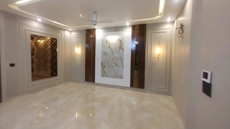 Room, sector 9 4 Bedroom 263 Sq.Yd. Builder Floor In Sector 9 Gurgaon 10605064