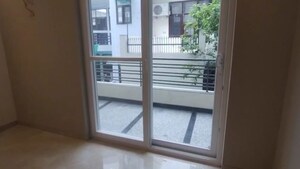 Room in 4 BHK Builder Floor at Sector 9 – for Sale