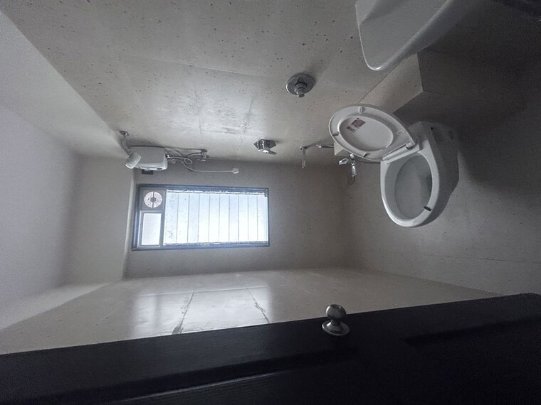 Bathroom, jd-happy-home-enclave 2 Bedroom 800 Sq.Ft. Apartment In Goregaon West Mumbai 10605067