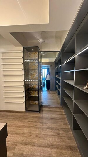 Staircase in 3 BHK Apartment at Poseidon Apartment, Andheri West – for Rent
