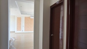 Building Lobby in 4 BHK Apartment at Jaypee Kalypso Court, Sector 128 – for Rent