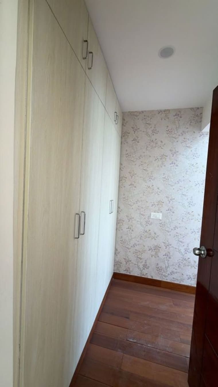 Bathroom, jaypee-kalypso-court 4 Bedroom 2800 Sq.Ft. Apartment In Sector 128 Noida 10605069