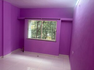 Room in 2 BHK Apartment at Kundan Estates, Pimple Saudagar – for Rent