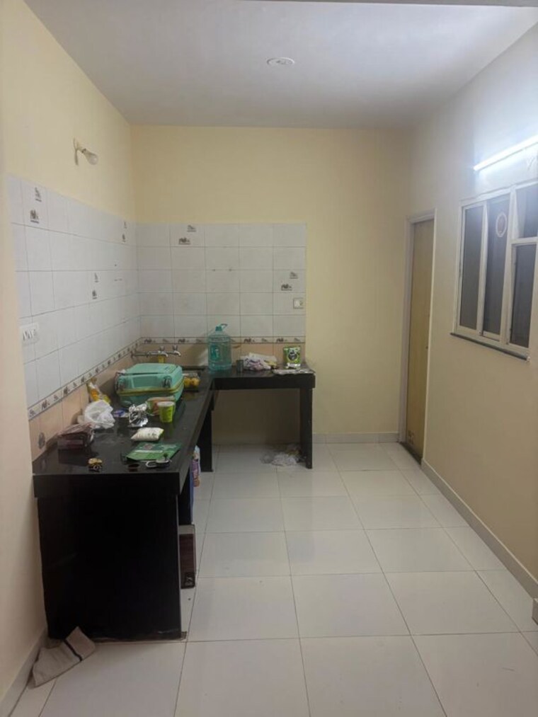 Kitchen, kundan-estates 2 Bedroom 1000 Sq.Ft. Apartment In Pimple Saudagar Pune 10605095