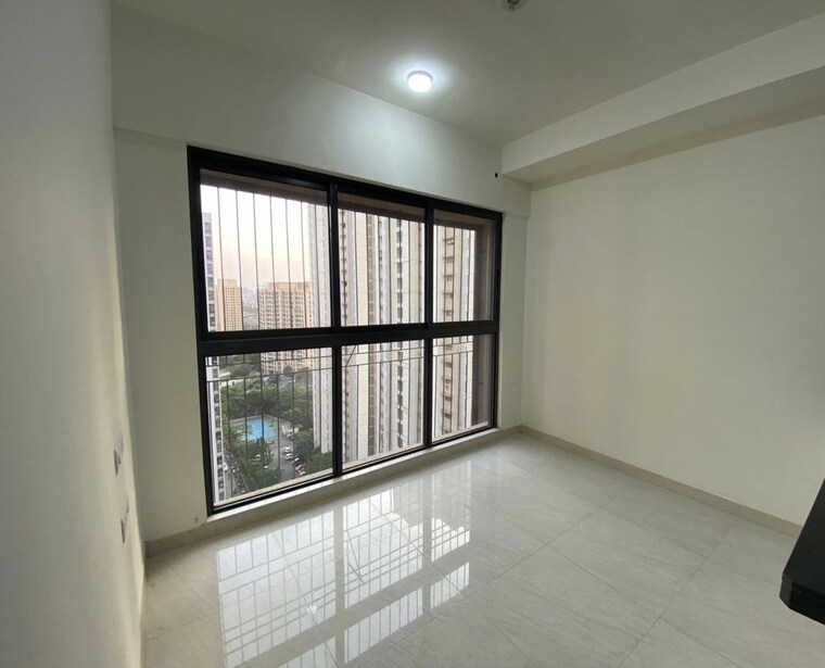 Room, lodha-crown-quality-homes 1 Bedroom 400 Sq.Ft. Apartment In Majiwada Thane 10605122