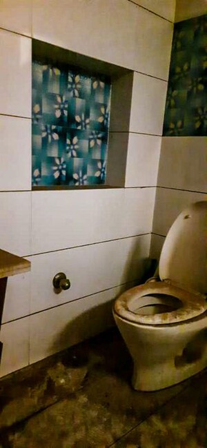Furnished Amenities in  Independent House at Hargobind Nagar – for Sale