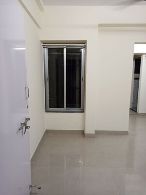 Room in 1 BHK Apartment at MHADA Prakash Cotton Mill, Lower Parel – for Rent