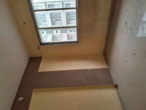 Room in  Apartment at Shirdhon – for Sale