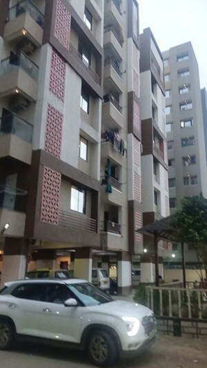 Office Space For Sale in Hanspura