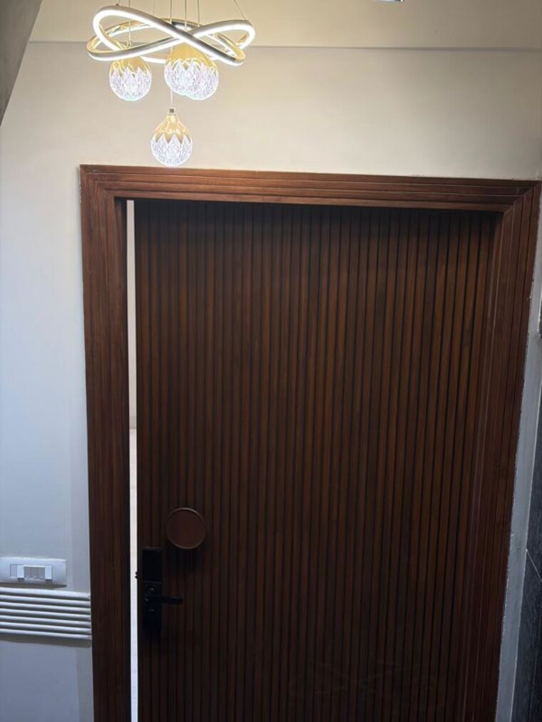 Balcony, hauz khas 4 Bedroom 4500 Sq.Ft. Apartment In Hauz Khas Delhi 10605298