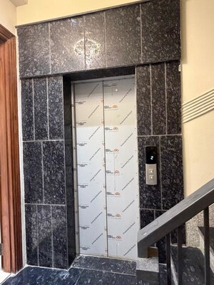 Balcony in 4 BHK Apartment at Hauz Khas – for Rent