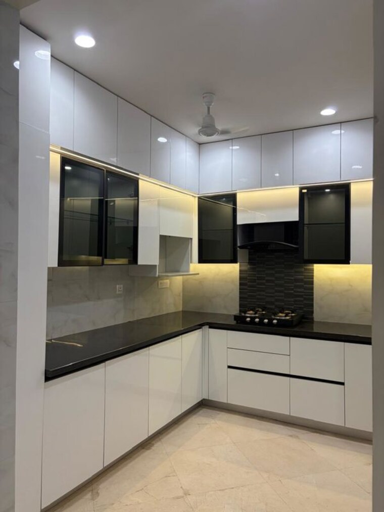 Kitchen, hauz khas 4 Bedroom 4500 Sq.Ft. Apartment In Hauz Khas Delhi 10605298