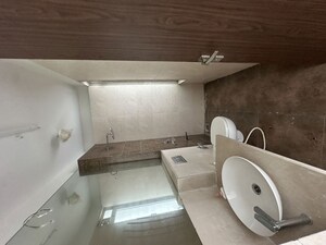 Bathroom in 4 BHK Apartment at Omkar Alta Monte, Malad East – for Rent