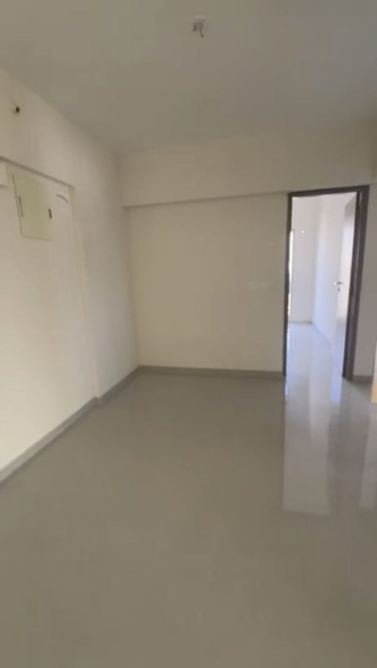 Dinning Area, shiv-pearl-gardens 2 Bedroom 722 Sq.Ft. Apartment In Malad West Mumbai 10605359