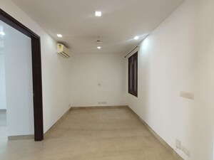 Room in 3 BHK Builder Floor at Greater Kailash I – for Rent
