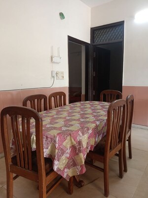 Bedroom in 2 BHK Builder Floor at Sector 22 – for Rent