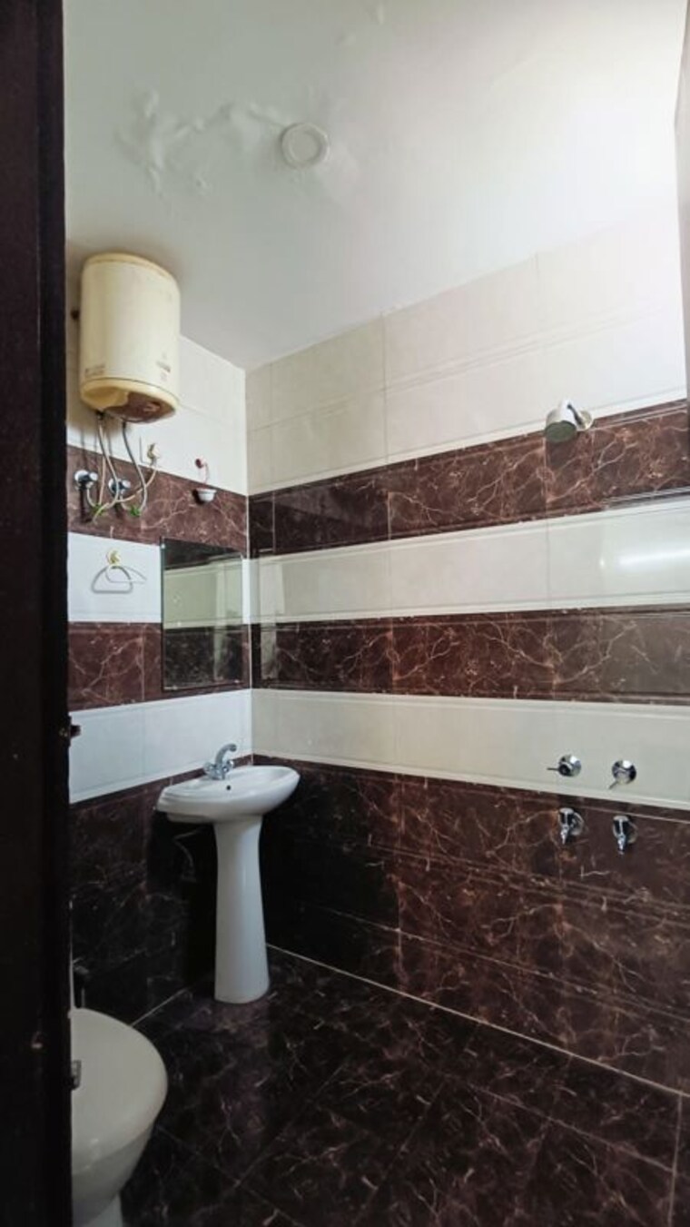 Kitchen, malviya nagar 1 Bedroom 600 Sq.Ft. Builder Floor In Malviya Nagar Delhi 10605417