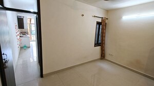 Room in 1 BHK Builder Floor at Malviya Nagar – for Rent