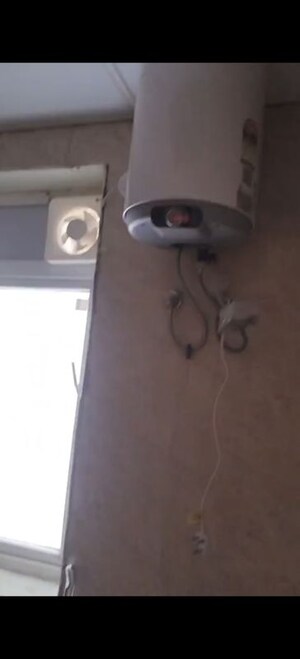 Furnished Amenities in 2.5 BHK Apartment at Amrapali Leisure Park, Amrapali Leisure Valley – for Rent