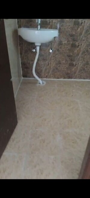 Bathroom in 2.5 BHK Apartment at Amrapali Leisure Park, Amrapali Leisure Valley – for Rent