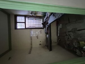 Kitchen/pantry in 1 RK Builder Floor at Mayur Vihar – for Rent