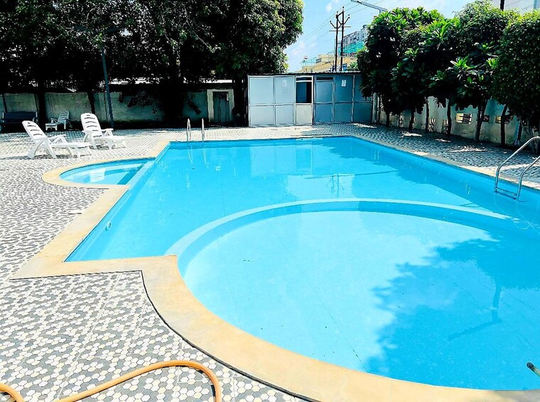 Swimming Pool, vrindavan yojna 2.5 Bedroom 1294 Sq.Ft. Apartment In Vrindavan Yojna Lucknow 10605508