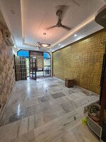 3 BHK + Servant Room,Store Room 160 Sq.Yd. Independent House in Chittaranjan Park