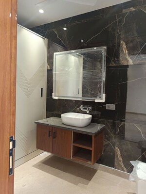 Attached Bathroom in 3 BHK Builder Floor at Saket – for Rent