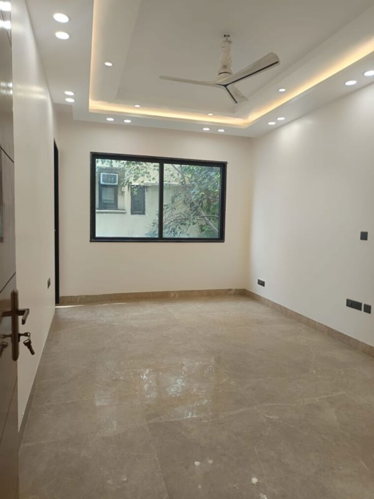 Room, saket 3 Bedroom 2500 Sq.Ft. Builder Floor In Saket Delhi 10605516