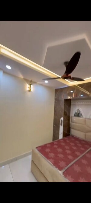 Furnished Amenities in 3 BHK Builder Floor at Mahavir Enclave 1 – for Sale