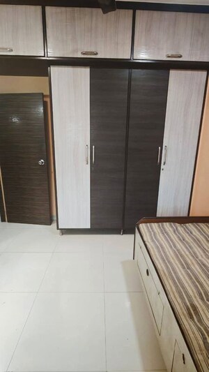 Room in 1 BHK Apartment at Dombivli East – for Rent