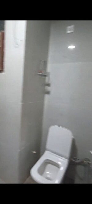 Furnished Amenities in 3 BHK Builder Floor at Mahavir Enclave 1 – for Sale
