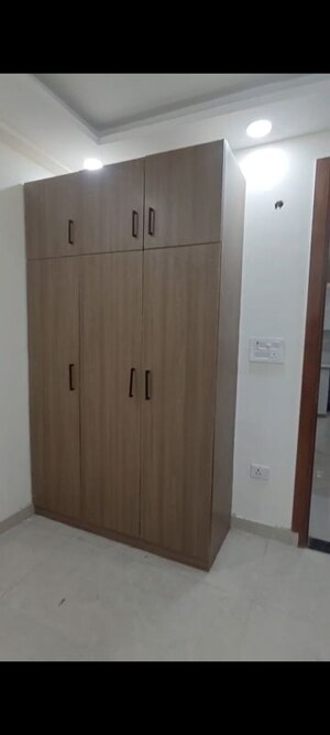 3 BHK Builder Floor For Sale in Mahavir Enclave 1