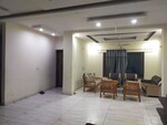 3 BHK + Study Room 250 Sq.Yd. Builder Floor in Sunny Enclave