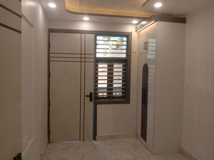 Building Lobby in 1 BHK Builder Floor at Mohan Garden – for Sale