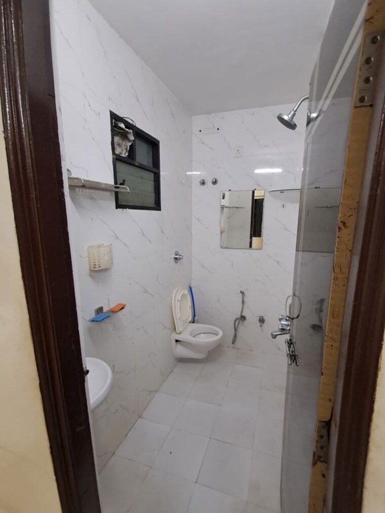 Bathroom, khapari 2.5 Bedroom 1200 Sq.Ft. Apartment In Khapari Nagpur 10605546