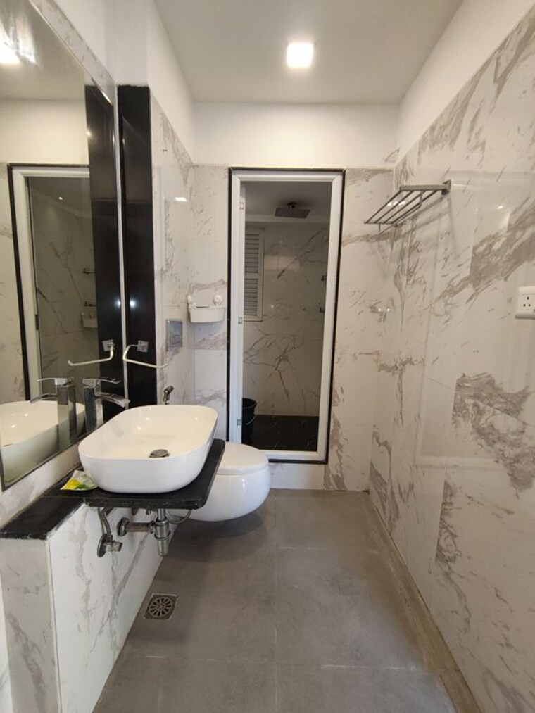 Bathroom, ruparel-ariana 2 Bedroom 850 Sq.Ft. Apartment In Parel Mumbai 10605559