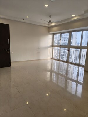 Room in 2 BHK Apartment at Ruparel Ariana, Parel – for Rent