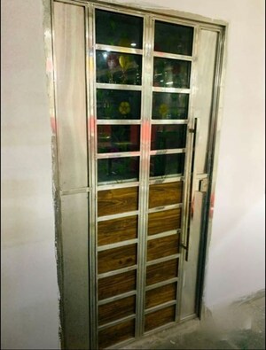 Staircase in  Office Space at Ratan Khand – for Rent