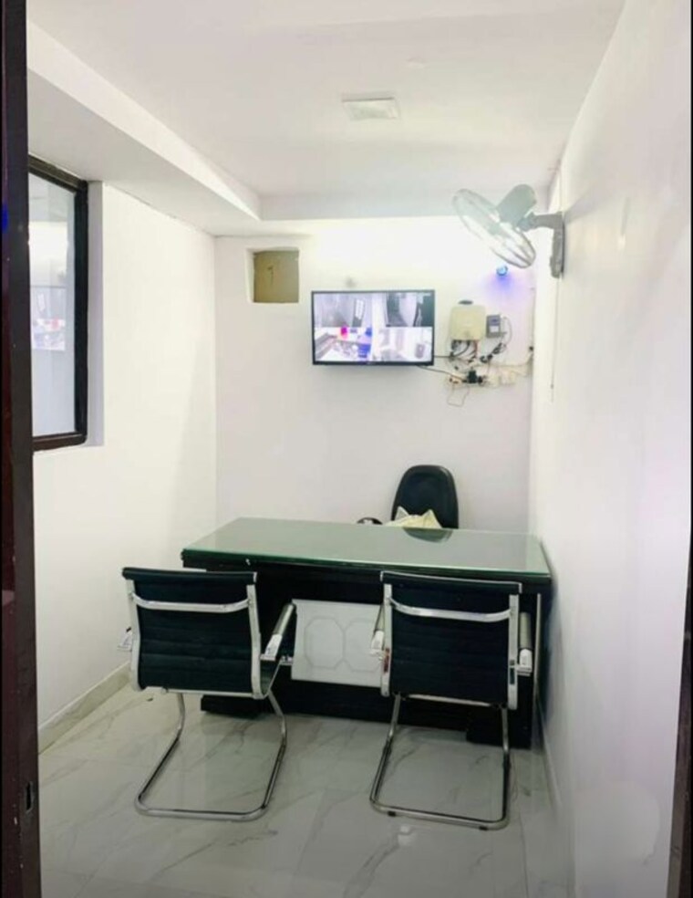 Team Area, ratan khand Commercial Office Space 1200 Sq.Ft. In Ratan Khand Lucknow 10605556