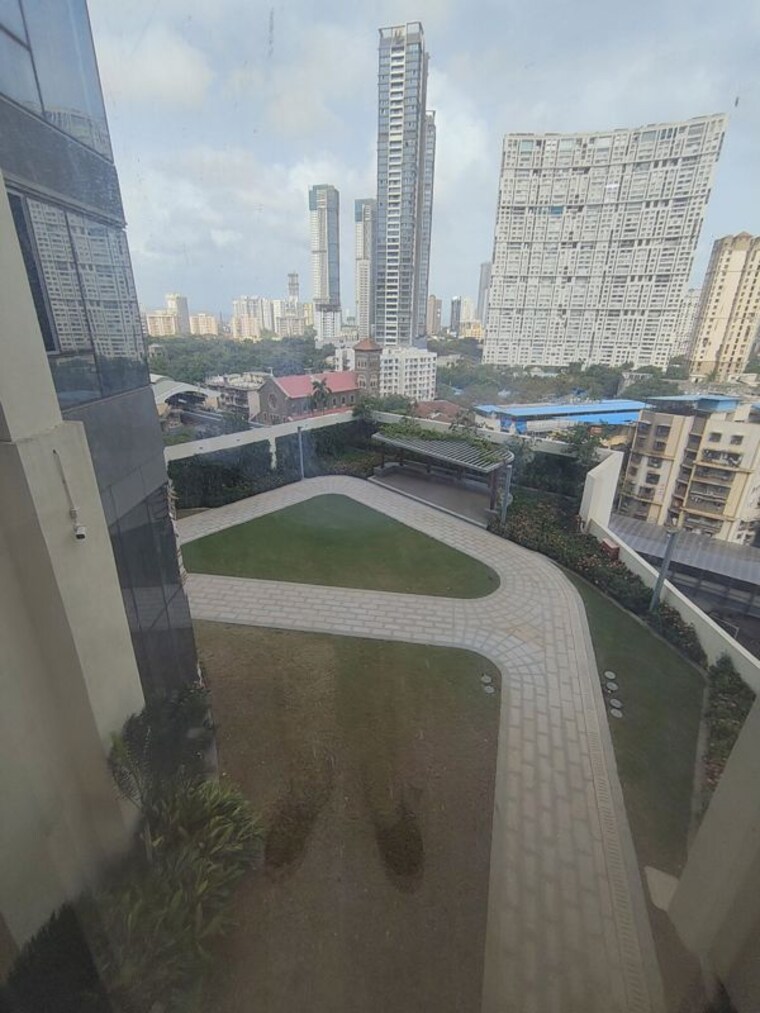 Balcony, piramal-mahalaxmi 2 Bedroom 760 Sq.Ft. Apartment In Mahalaxmi Mumbai 10605574