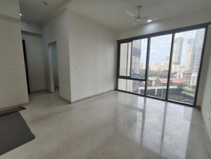 Room in 2 BHK Apartment at Piramal Mahalaxmi, Mahalaxmi – for Rent