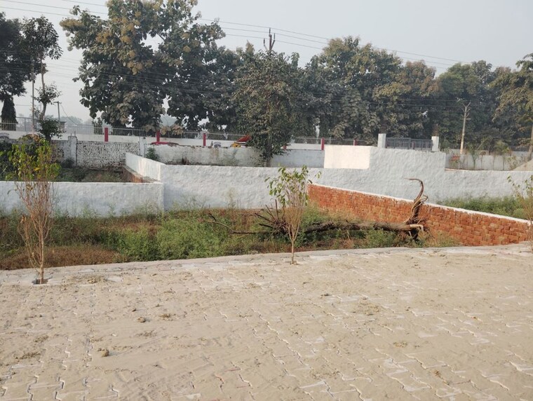 undefined, rabupura  80 Sq.Yd. Plot In Rabupura Greater Noida 10605576