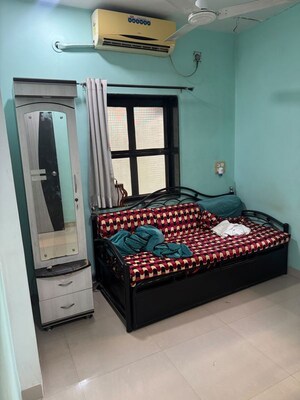 Bedroom in 2 BHK Apartment at Dombivli East – for Rent