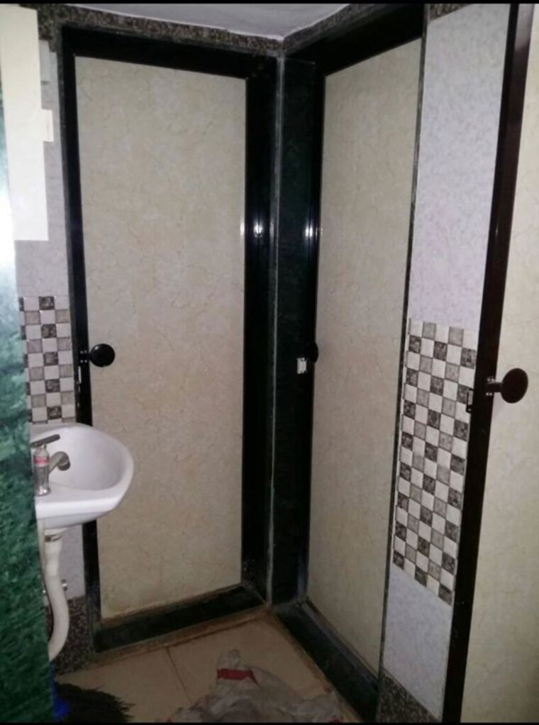 Bathroom, dombivli east 2 Bedroom 500 Sq.Ft. Apartment In Dombivli East Thane 10605596