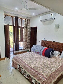 2 BHK Apartment For Rent in Sainik Farm