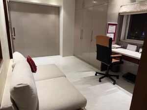 Team Area in 1 BHK Apartment at Manav Drishti Apartments, Kurla West – for Sale