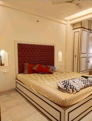 Bedroom in 2 BHK Apartment at GVP Mansion XXI, Bandra West – for Rent