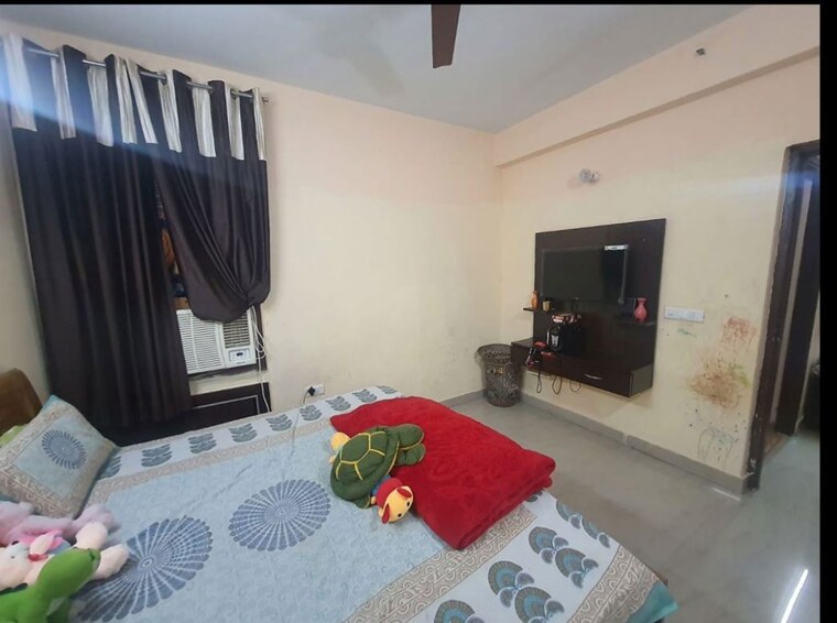 Bedroom, srs-royal-hills 2.5 Bedroom 1133 Sq.Ft. Apartment In Sector 87 Faridabad 10605655
